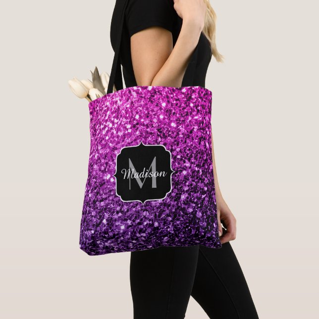 Bolsa Tote Roxo Pink Ombre faux glitks Monograma (Close Up)