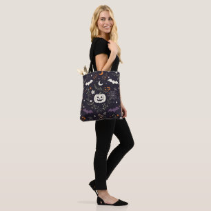Bolsa Tote Saco de Halloween com Estampa Floral Roxa para Doc