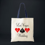 Bolsa Tote Saco de tote de casamento de Las Vegas com trajes<br><div class="desc">Saco personalizado do casamento de Las Vegas com trajes de cartas. Ás de espadas poker tote saco com Rei e Rainha de Corações. Letra monográfica personalizável para noiva e noiva. Boa ideia para madrinhas,  floreiras,  madrinhas de casamento etc. Acessórios de noiva/solteira.</div>