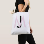 Bolsa Tote Saco do Monograma Cor-de-Rosa e Preto<br><div class="desc">Fonte Contemporânea. Simples. Iniciais. Monograma. Moderno. Tote. Rosa e Preto.</div>