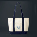 Bolsa Tote Sacos de tote monogramas de nome personalizado com<br><div class="desc">Sacos de tote monograma personalizados com bolsos. Marinho azul e branco. Design de logotipo Elegante com iniciais de letras monogramas. A bela vintagem favorece a ideia de presente para noiva, floricultura, madrinha de casamento, mãe da noiva e dama de honra em casamentos, chás de panela ou festas de solteira. tipografia...</div>