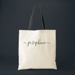 Bolsa Tote Script de Nome Simples Chic Personalizado<br><div class="desc">Quer você esteja procurando por uma bolsa personalizada para suas damas de honra, colegas de trabalho, melhores amigos ou hospedando uma conferência feminina, essas malas de tote inteligentes, simples e elegantes farão com que ela se sinta especial. Personalize a sua própria bolsa de tote de swag com baloiços de embelezamento...</div>