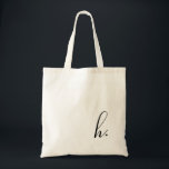 Bolsa Tote Script Personalizado Inicial Preto Monograma<br><div class="desc">Simples, moderno e elegante. O texto e a cor do texto são totalmente personalizáveis. Perfeito como um presente para madrinhas, lembrança de casamento, presente de aniversário ou formatura. Parte de uma coleção da Parcel Studios.</div>