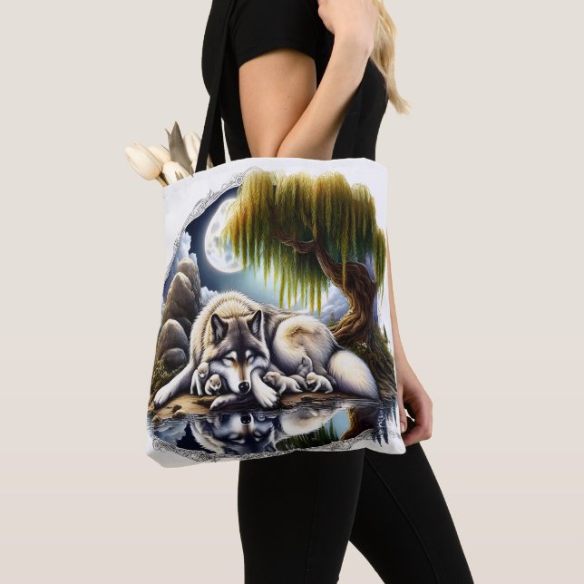 Bolsa Tote Serenidade ao Luar Um Lobo Adormecido (Close Up)