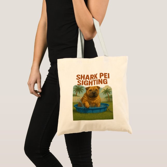 Bolsa Tote Shark Pei Sighting: Backyard Watts Edition (Frente (produto))