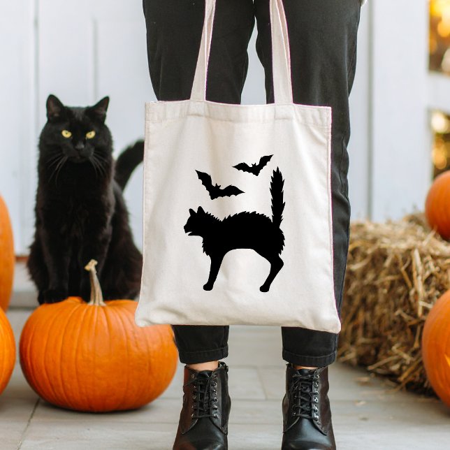 Bolsa Tote Silhute de Gato Assustado Preto com Bats Halloween (Disclaimer: This image is a digital mockup.)