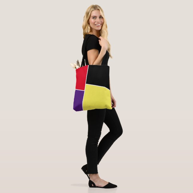 Bolsa Tote Simples e Bonito Diversão com Púrpura e Amarelo (No(a) Modelo)