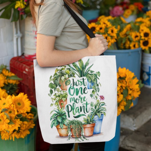 Bolsa Tote Só Mais Uma Saco De Toque (This funny, "Just one more plant" tote bag would make the perfect gift for the plant lover! )