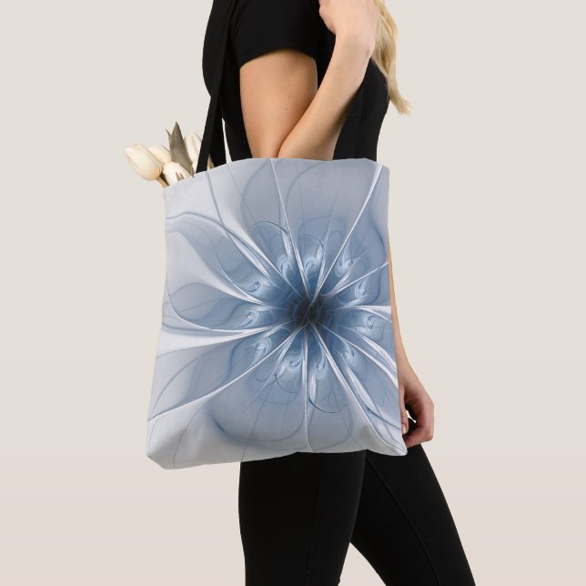 Bolsa Tote Soft and tenderness blue fractal fantasy flower cu (Close Up)