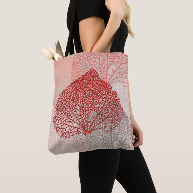 Bolsa Tote Sombra Coral (Close Up)