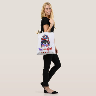 Bolsa Tote Sou uma Trump Girl, Messy Bun Election 2024
