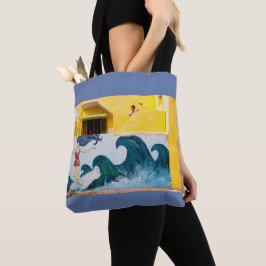 Bolsa Tote Surf acima em Mahabalipuram