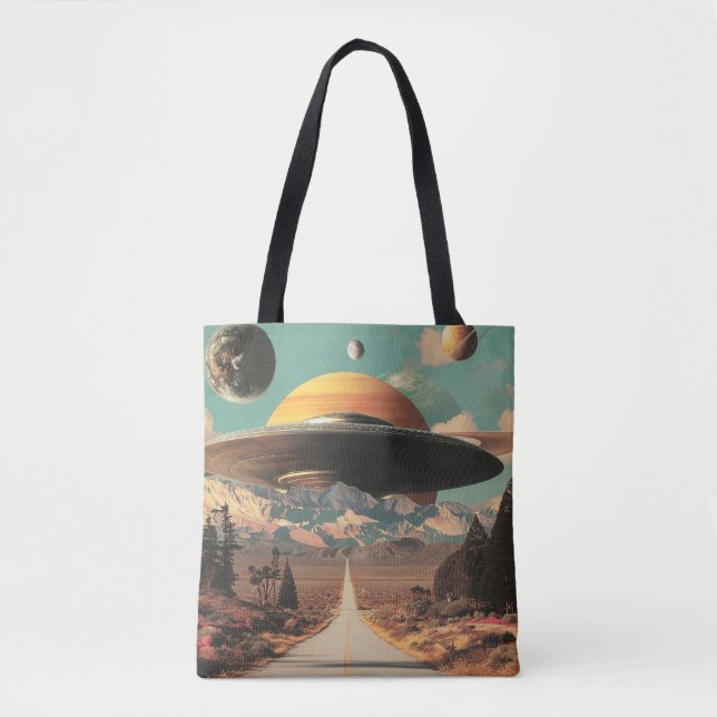 Bolsa Tote Surreal Landscape with Road, UFO and Saturn  (Frente)
