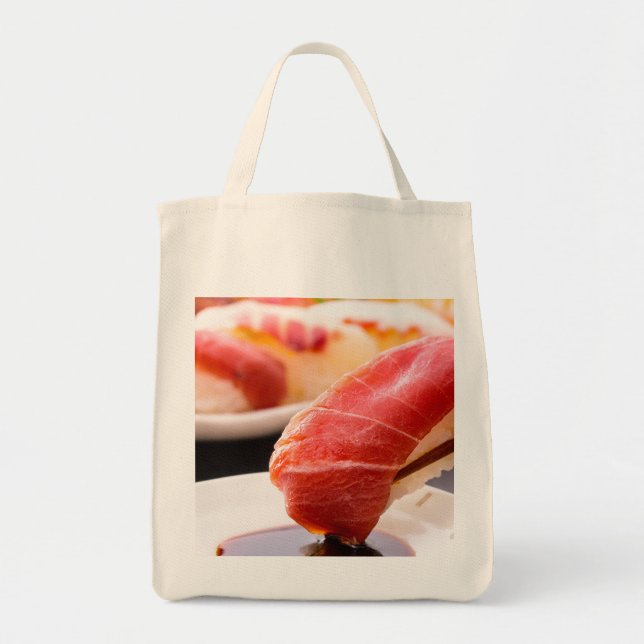 Bolsa Tote Sushi in Action: Tuna Meets Soy Sauce Tote (Frente)