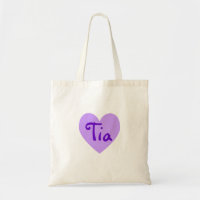 Tia em Roxo