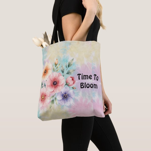 Bolsa Tote Time To Bloom Tie Dye Florals (Close Up)