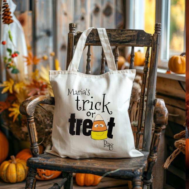 Bolsa Tote Trick ou Tratar o Halloween Candy Corn Personaliza (Halloween trick or treat bag with whimsical candy corn)