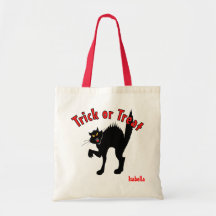 Truque de Gato Preto Assustador ou Doces de Tratam