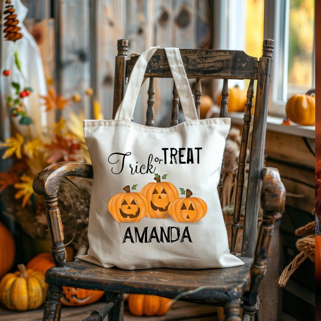 Bolsa Tote Truque De Halloween Ou Tratar Abóbora Whimsical (Trick or treat Halloween custom tote bag)