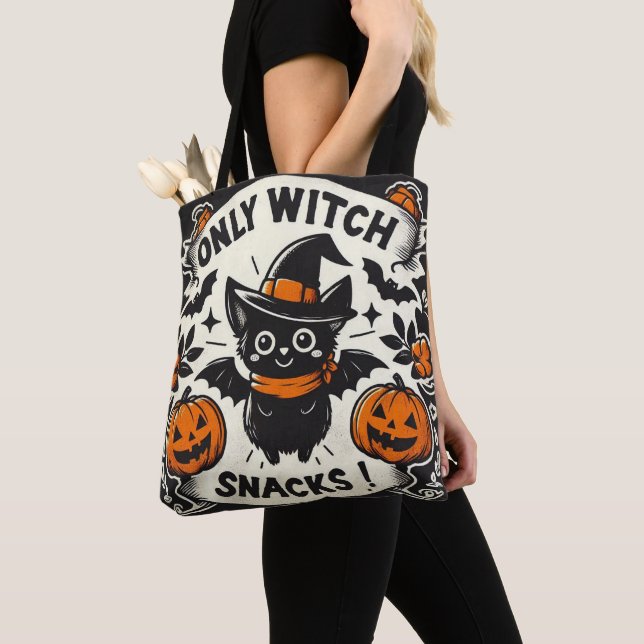 Bolsa Tote Truque ou tratamento - Apenas snacks de bruxa (Close Up)