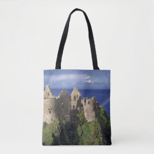 Bolsa Tote Um arco-íris atinge o castelo medieval de Dunluce
