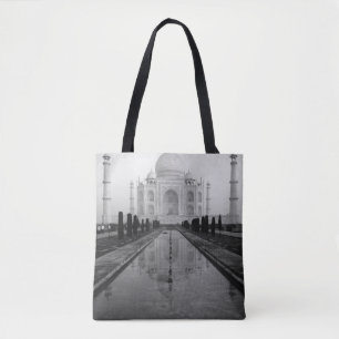 BOLSA TOTE UM FLUXO DE ÁGUA VINDO EM DIREÇÃO A UM GRANDE C