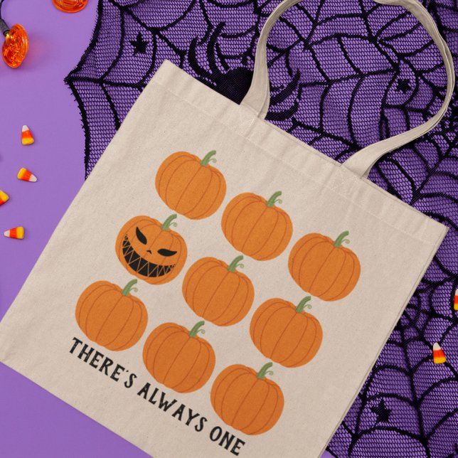 Bolsa Tote Um Jack-O-Lanterna com Pumpkins (This item is for display purposes only to illustrate the design element. )