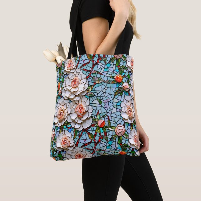 Bolsa Tote Um Padrão Bonito Faux Mosaico Floral (Close Up)