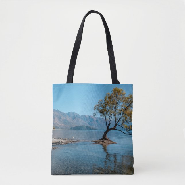 Bolsa Tote Uma Árvore em um Lago (Frente)