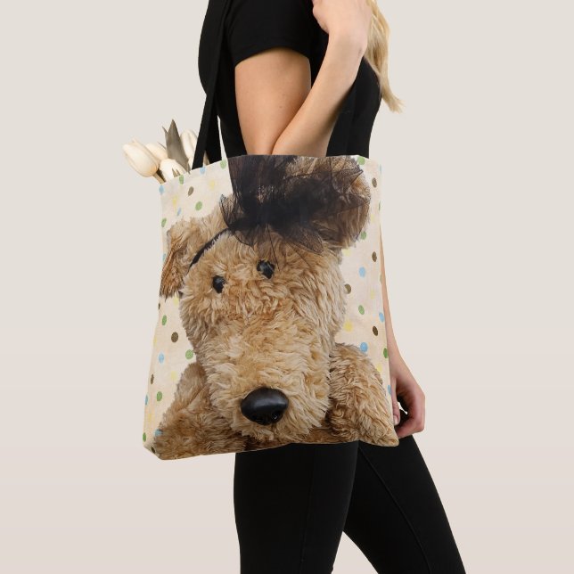 Bolsa Tote Urso Marrom Fofo em Burel (Close Up)