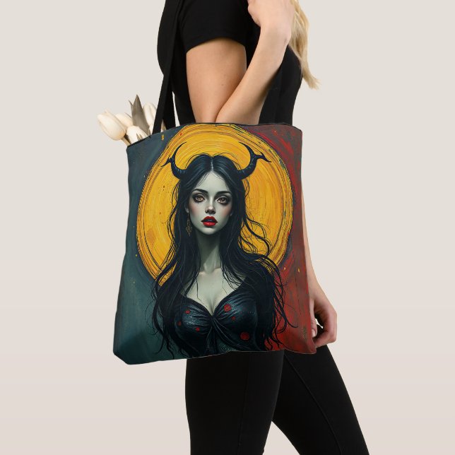Bolsa Tote Vampira (Close Up)