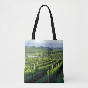 Bolsa Tote Vinhas em fileiras organizadas na região de Napa,