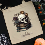 Bolsa Tote Vintage Skull Books Dark Academia Halloween<br><div class="desc">Vintage Skull Books Dark Academia Halloween Tote Bag com nome personalizado ou outro texto</div>