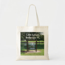 Bolsa Tote Vista de um lago pequeno da cidade