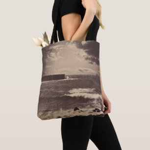 Bolsa Tote Vista noturna do oceano da costa escura