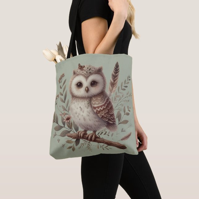 Bolsa Tote Whimsical Woodland Owl Botanical Illustration (Close Up)