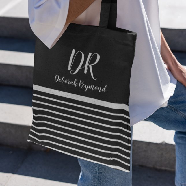 Bolsa Tote White Horizontal Stripes monograma elegante preto (🖤 simple and modern look with stripes)
