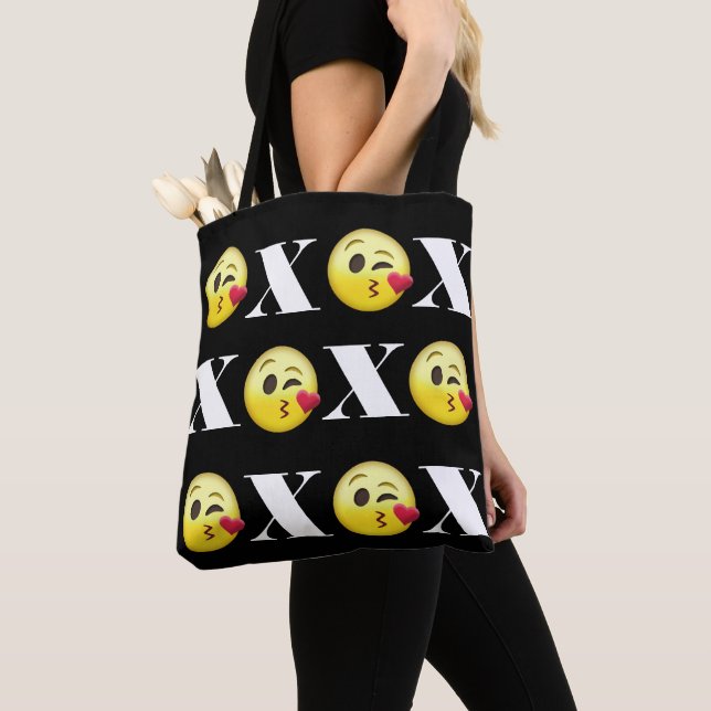 Bolsa Tote "XOXO" Emojis (Close Up)