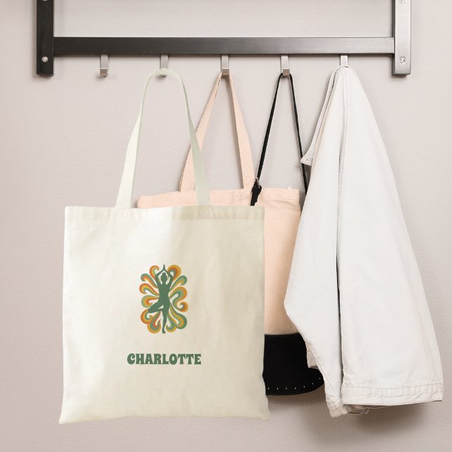 Bolsa Tote Yoga pose swirls green orange name retro (Criador carregado)