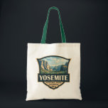 Bolsa Tote Yosemite National Park Illustration Retro Crachá<br><div class="desc">Yosemite vetor trabalho de arte design. O parque é famoso por suas gigantes sequoias antigas e para o Tunnel View, a vista icônica da queda de Bridalveil e os penhascos granitos de El Capitan e Half Dome.</div>