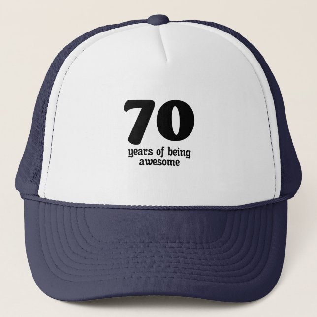 Boné 70 anos de ser incrível (Frente)