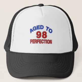 Boné 98 envelhecido à perfeição