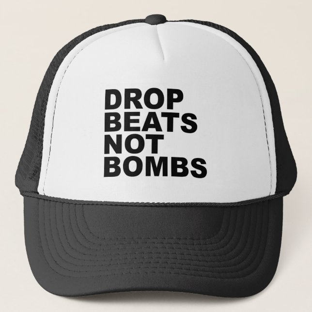 Boné A gota bate não bombas (Frente)