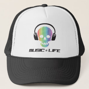 Boné a música iguala produtos da vida
