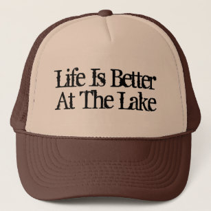Boné A vida é melhor no lago, um chapéu de aposentadori