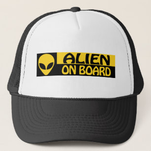 BONÉ ALIENÍGENA A BORDO