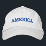 Boné América<br><div class="desc">A América é bordada em azul neste boné de baseball unisexo. Maneira perfeita de mostrar seu patriotismo no dia 4 de julho, Dia Memorial ou qualquer ocasião.</div>