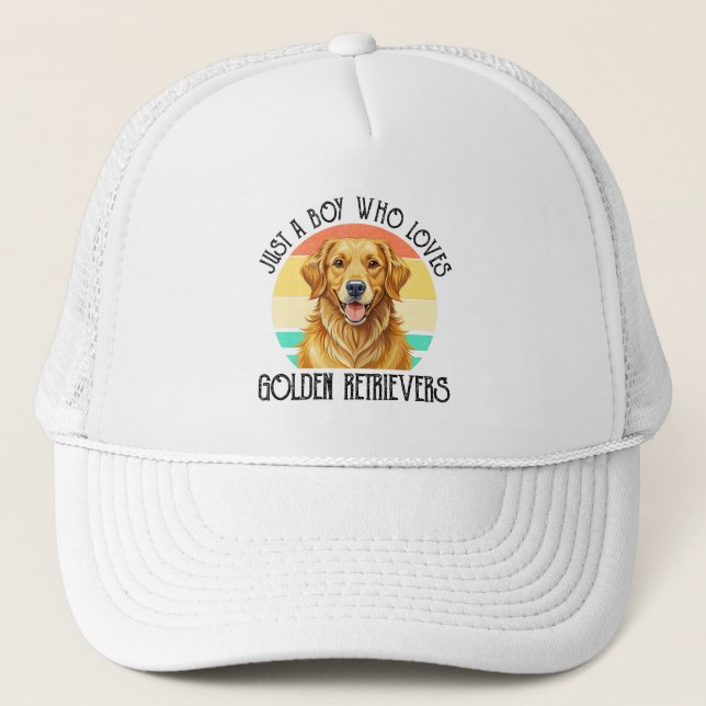 Boné Apenas um menino que ama Golden Retrievers (Frente)