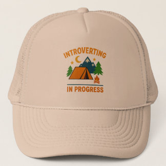 Boné Apresentando em Andamento o Trucker Hat