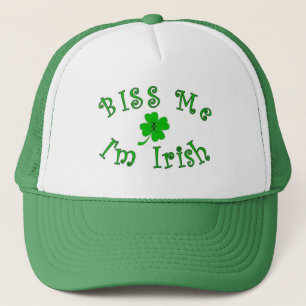 Boné BISS mim, Im chapéu do irlandês